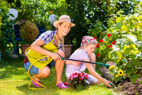Design ideas for small and large gardens in Beckenham